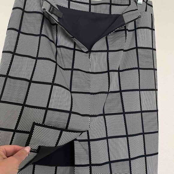 ANN TAYLOR Geometric Pattern  Pencil Skirt Size 14 - Picture 4 of 9